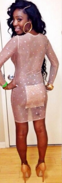 No Pant! No Bra… See What This Lady Wore Out To Party