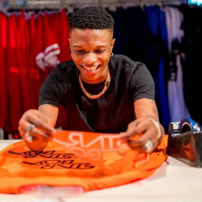 Monopolio Orden alfabetico pago Wizkid signs deal with Nike for StarBoy jerseys – Igbere TV